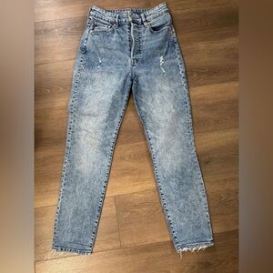 H&M Women's Relaxed Blue Jeans